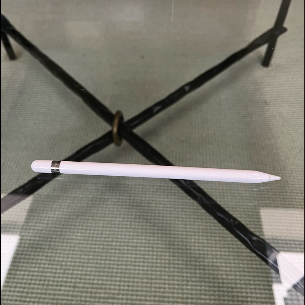 Apple Pencil for iPad 2nd generation- hardly used